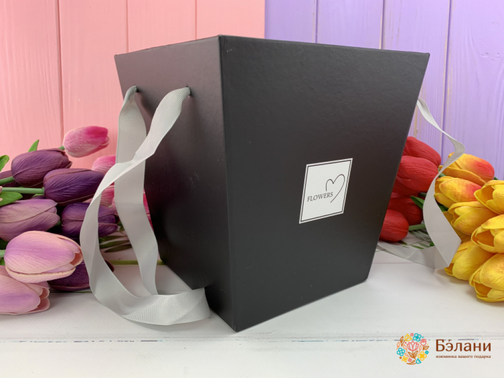 Cutie Cu Flori Negre "flori"