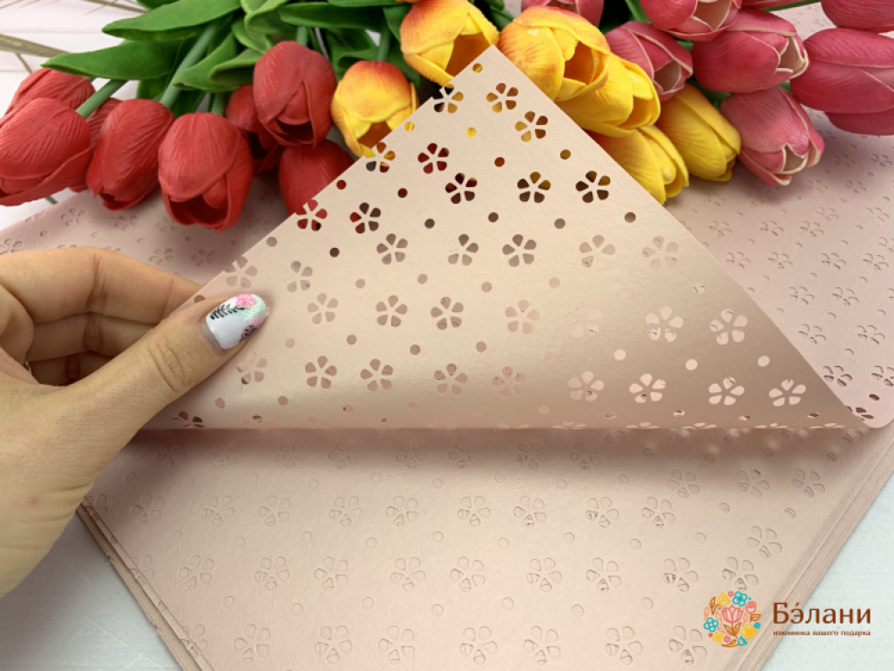 Urmărirea Hârtiei "flori"