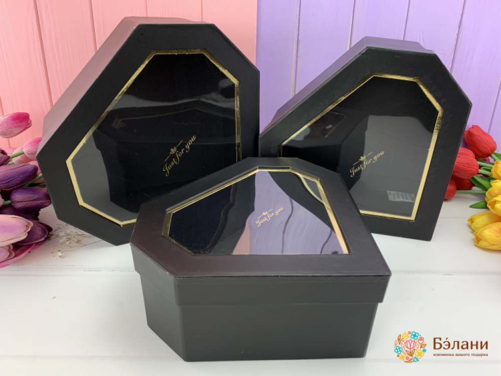 Cutie Rubin În Formă De Inimă Neagră