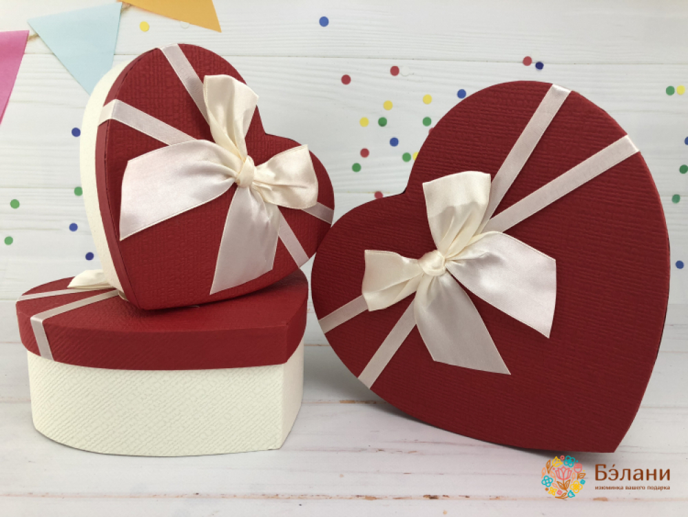 Cutie În Formă De Inimă „Pasiune” Roșie