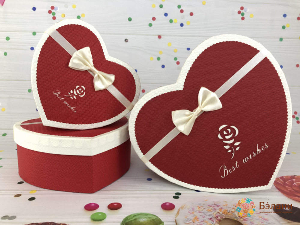 Cutie În Formă De Inimă Trandafir Roșu