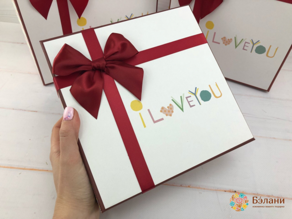 Cutie Cadou Cu Arcul „Te Iubesc” | 2