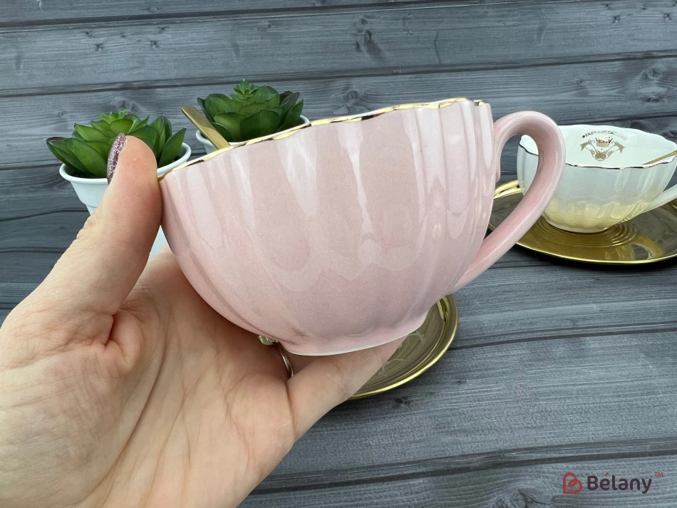 Ceașcă Și Farfurie Din Ceramică „Honnestly” Roz | 2