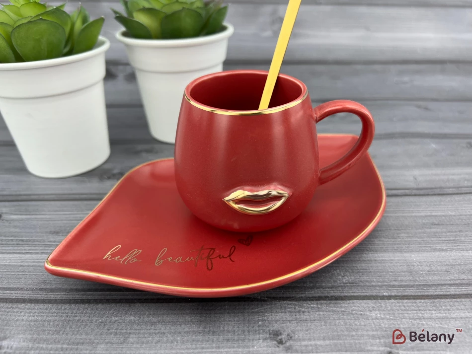 Cana Si Farfuria Din Ceramica "sweet Lips" Rosu