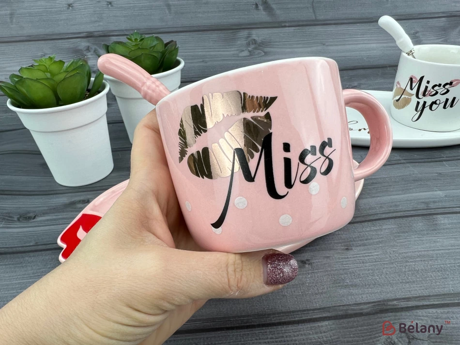 Ceașcă Și Farfurie Din Ceramică „Kiss Me” Roz | 2