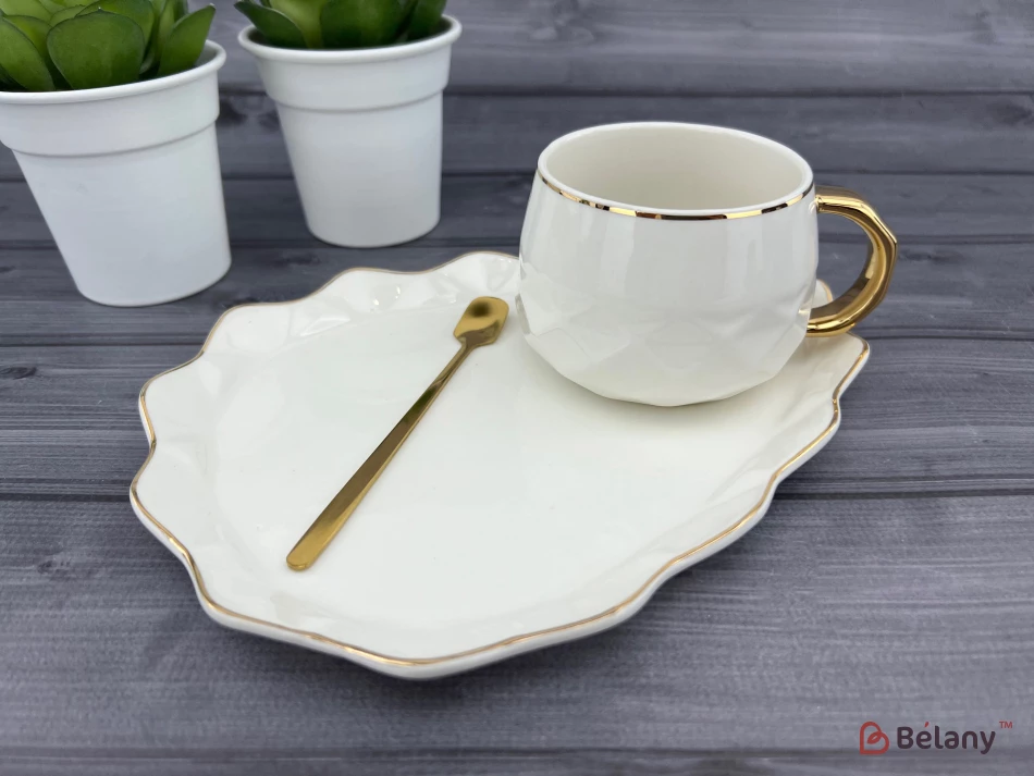 Cană Și Farfurie Din Ceramică „Oyster” Alb