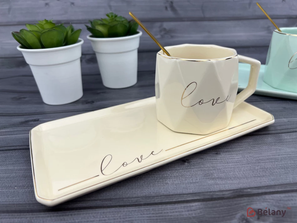 Cana Si Farfurie Ceramica "love It" Crema