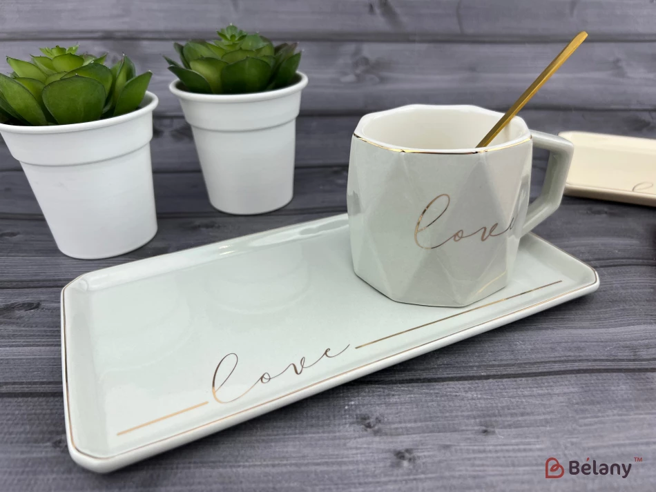 Ceașcă Și Farfurie Din Ceramică „Love It” Gri