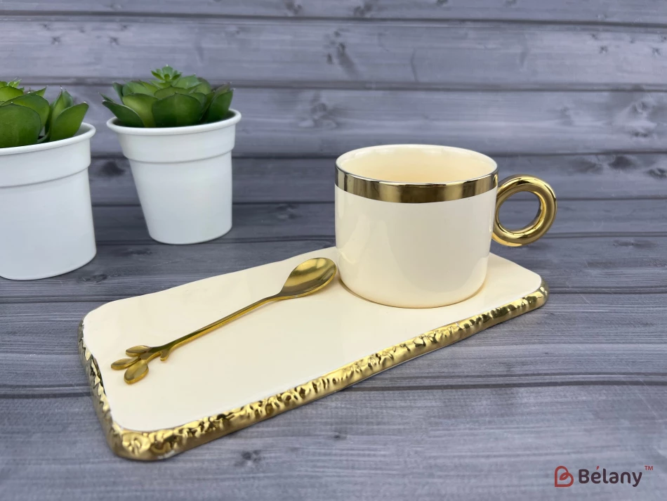 Cana Si Farfurie Ceramica "gold Edge" Crema