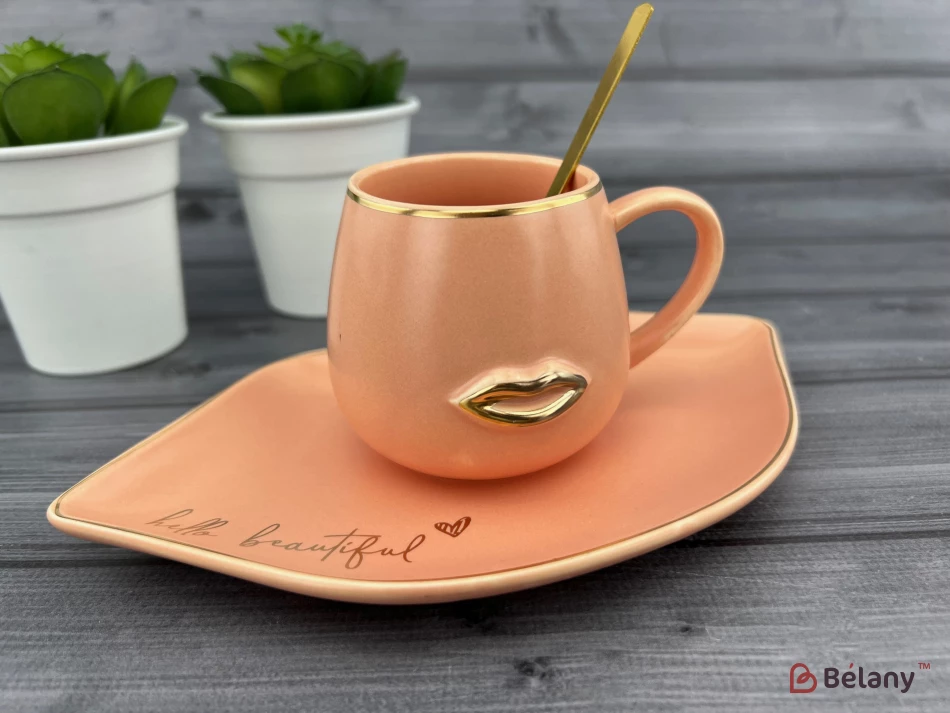 Cana Si Farfurie Din Ceramica "sweet Lips" Roz