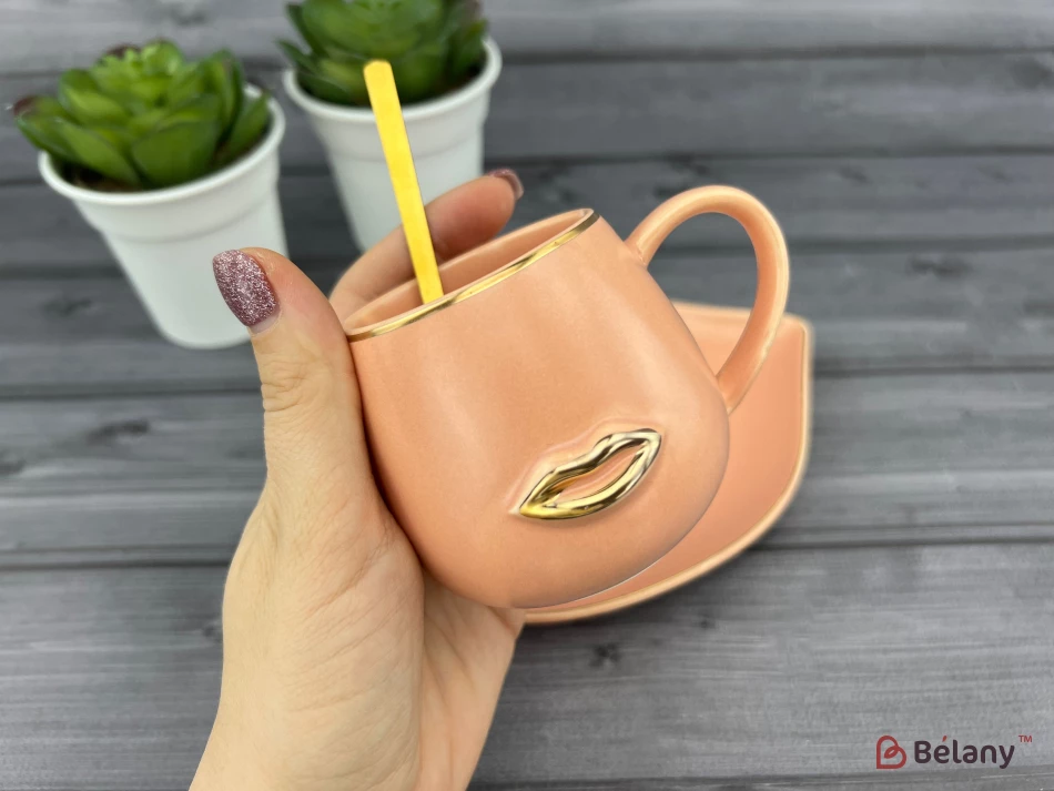 Cana Si Farfurie Din Ceramica "sweet Lips" Roz | 2