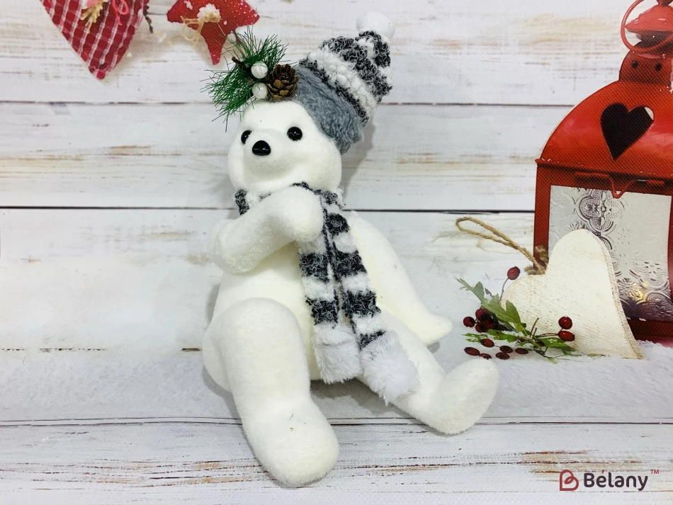 Ursuleț Cu Pălărie Și Eșarfă