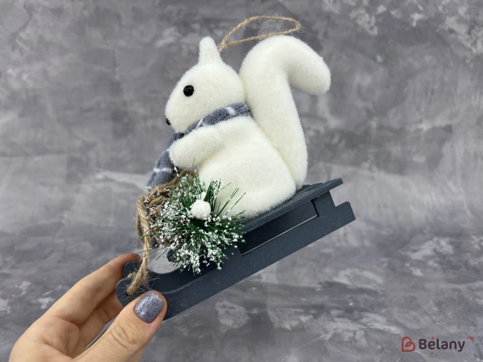 Decor De Anul Nou „Vveriță Pe Sanie”. | 2