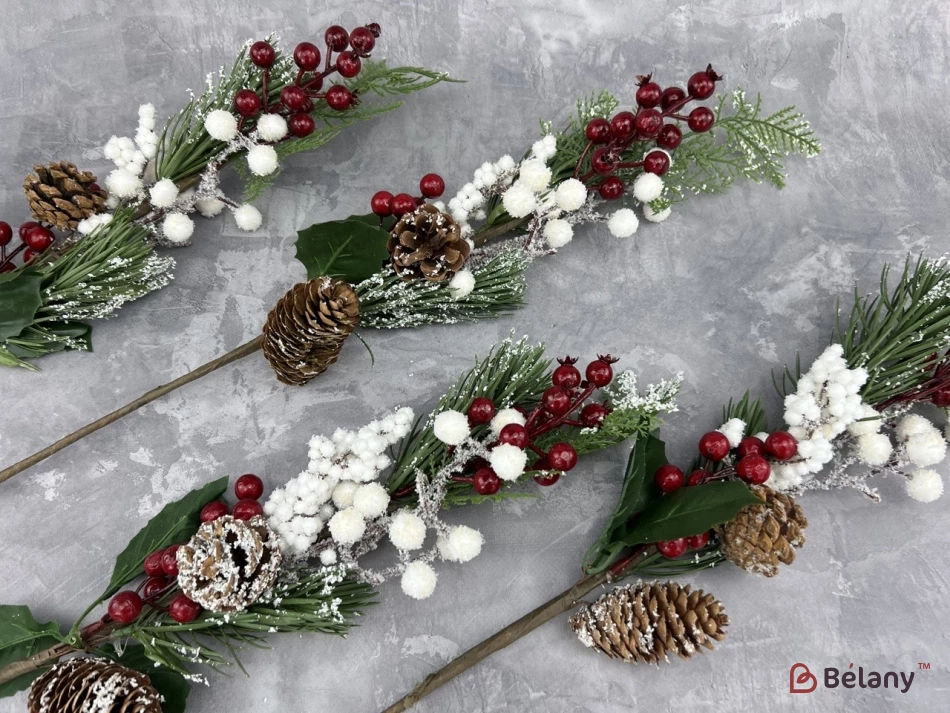 Decor Crenguță De Molid Cu Conuri