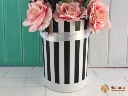 Caseta De Pălărie Neagră "fâșii"