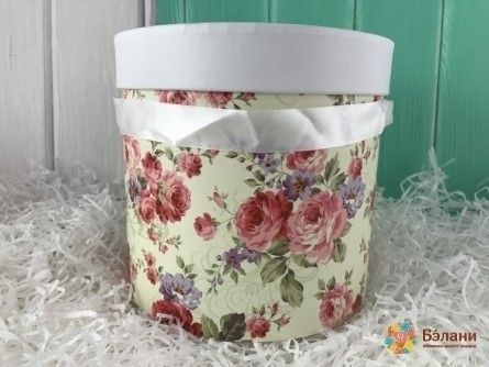 Caseta De Palarie "trandafiri"