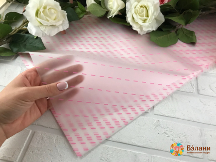 Urmărirea Hârtiei „Strokes” Roz