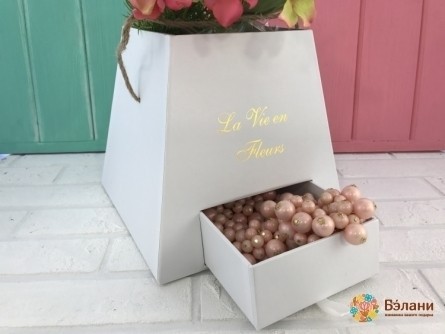 Cutie De Flori Din Sertar