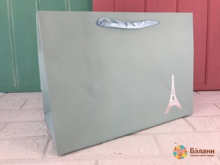 Pachetul Turnului Eiffel Este Albastru. M