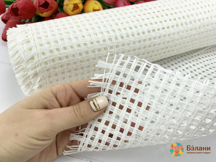 Grila Florala "impletitura Larga" Alb