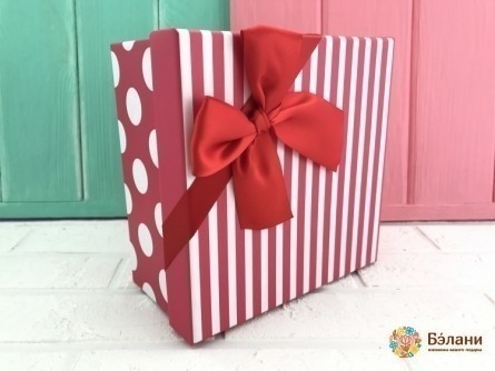 Cutie Cadou „Piața Mare” Roșie