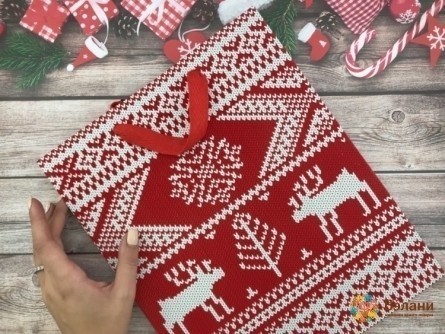 Pachetul De Anul Nou „Cerb Și Sled” Roșu M