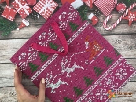 Pachetul De Anul Nou „Cerb Și Sled” Roz M