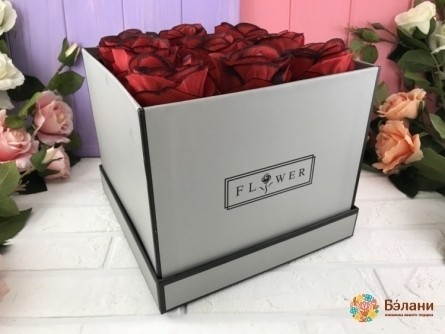 Caseta „Flori” Gri