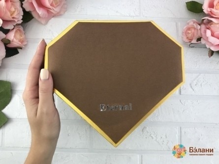 Cutie Cu Sertare Ciocolată „Diamant”