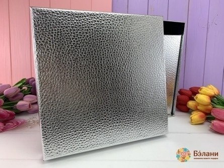 Cutie Cadou Argintiu „Metalic”