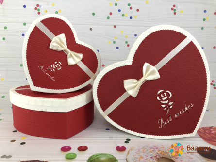 Cutie În Formă De Inimă Trandafir Roșu