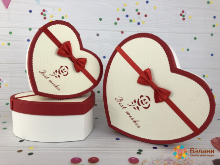 Cutie În Formă De Inimă Trandafir Alb