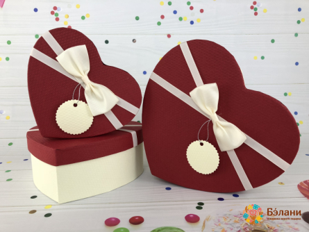 Cutie În Formă De Inimă „Pasiune” Roșie