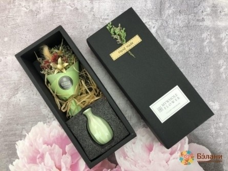 Buchet Un Compliment „Cu Vază” Verde