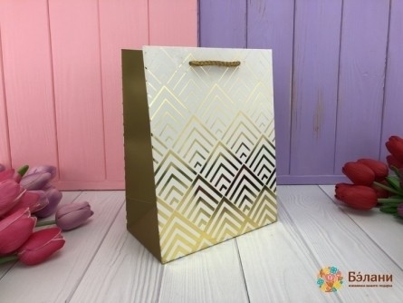 Saci Cadou „Figurile De Aur” M