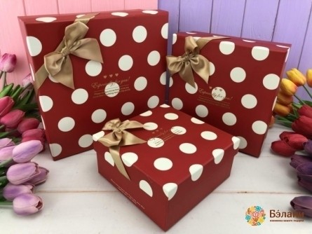 Cutie Cadou Roșie „Mazăre”