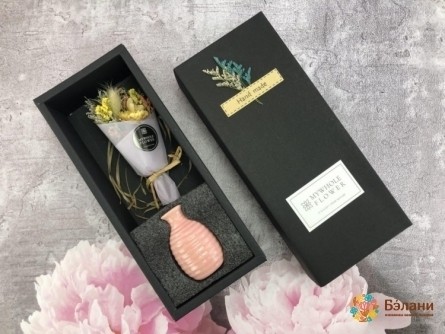 Buchet Un Compliment "cu Vază # 2" Roz