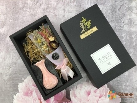 Buchet Un Compliment "cu Vază # 3" Roz