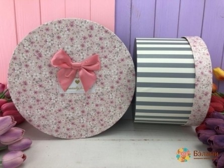 Cutie Rotundă "flori"