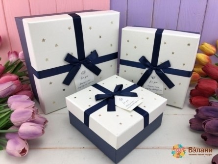 Cutie Cadou "stele Aur" Alb