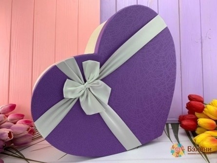 Cutie Simplă De Liliac Pentru Inimă