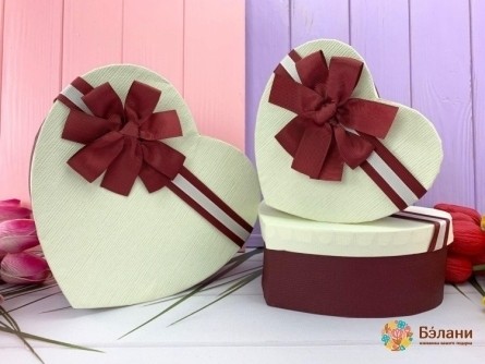 Cutie În Formă De Inimă "arcul Luxuriant # 8" Alb