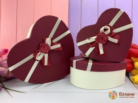 Cutie În Formă De Inimă "bow # 4" Marsala