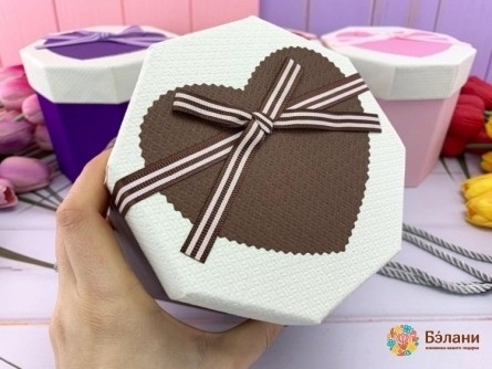 Set De Cutii Cadou „Six Corners” Ciocolată