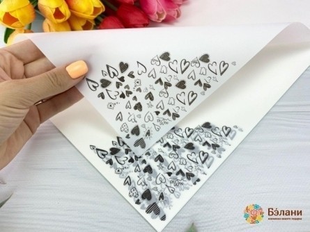 Urmărirea Hârtiei Pentru Flori „Inimi De Aur” Inimioare Negre