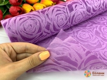 Flizelin Pentru Flori Într-Un Sul De Liliac "trandafiri"
