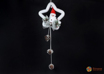 Decor Suspendat De Anul Nou „Om De Zăpadă Pe O Stea”