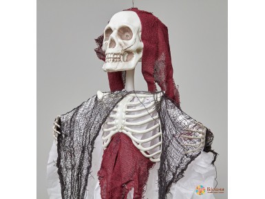 Decor Pandantiv "craniu Într-O Manta Alba"
