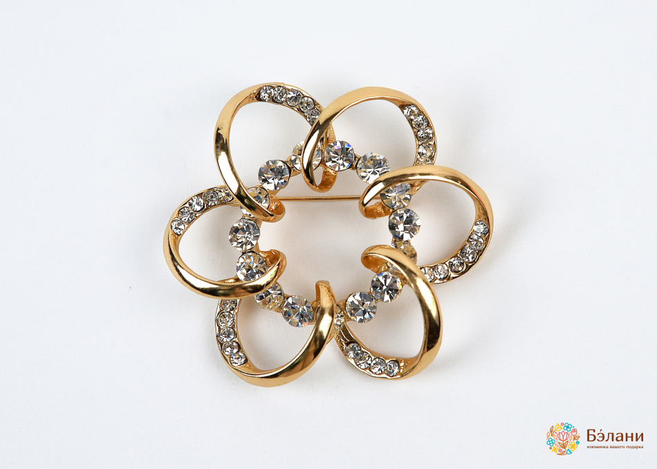 Broșă „Floare Ajurata”