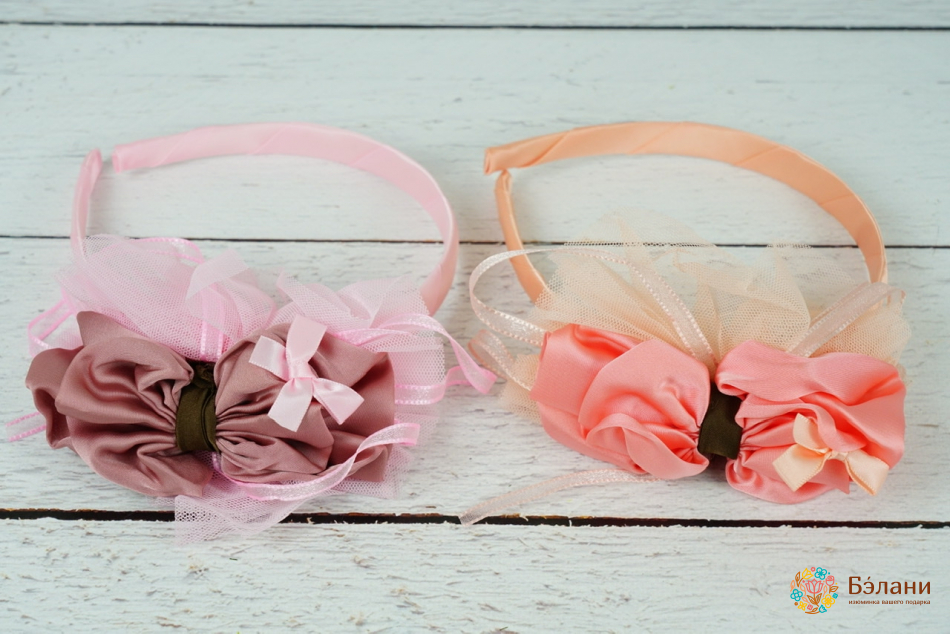 Cerc "tenderness" Din Satin Cu Tul